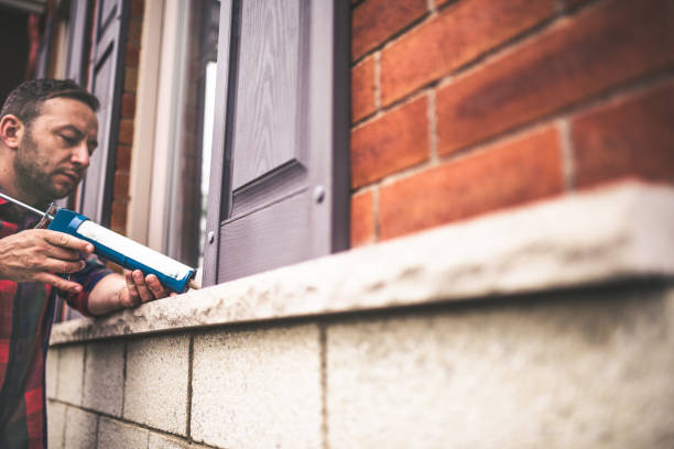 Best Best Insulation Companies  in Holtsville, NY
